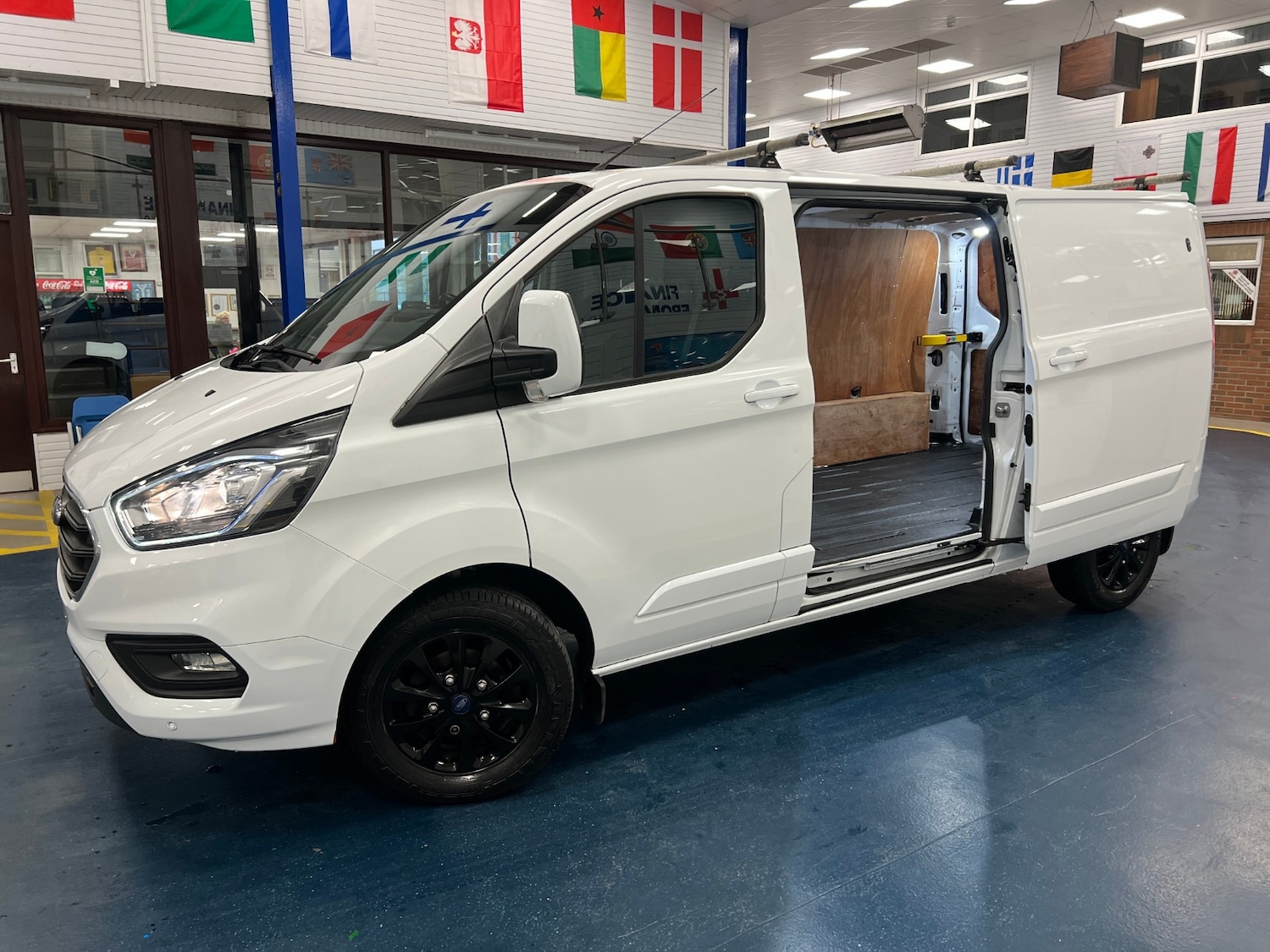 Used Ford Transit Custom 2021 for sale - 76205334: Photo 6