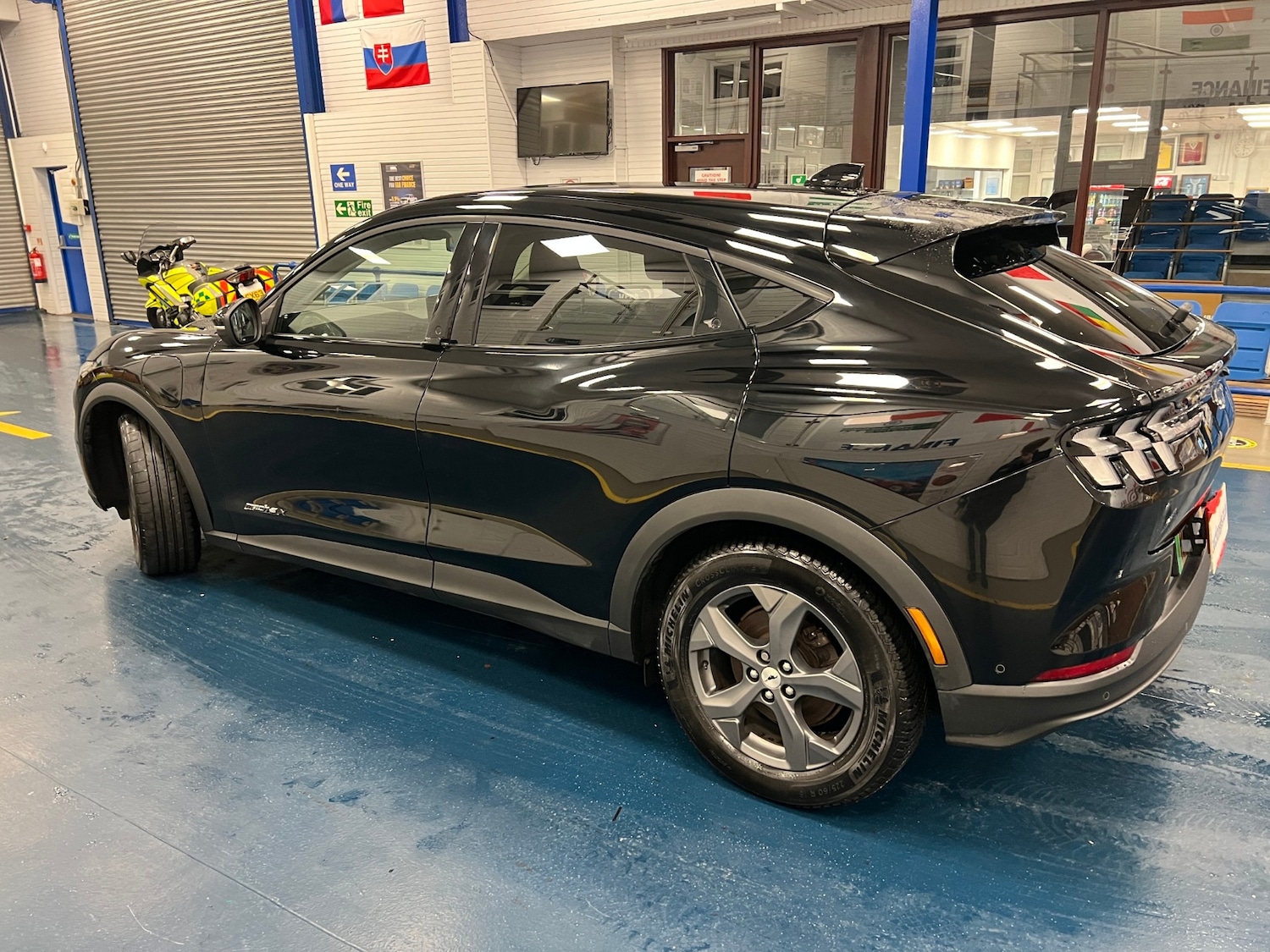 Used Ford Mustang Mach-E 2021 for sale - 76480059: Photo 4