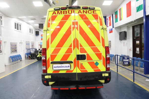 Used Iveco Daily 2010 for sale - 73375447: Photo 10