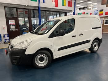 Used Peugeot Partner 2018 for sale - 79879565: Photo
