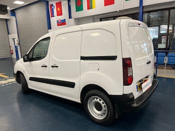 Used Peugeot Partner 2018 for sale - 79879565: Photo
