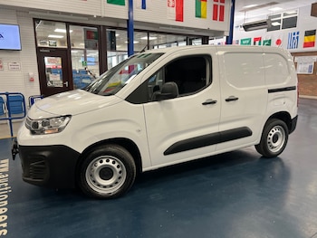 Used Citroen Berlingo 2023 for sale - 79307263: Photo