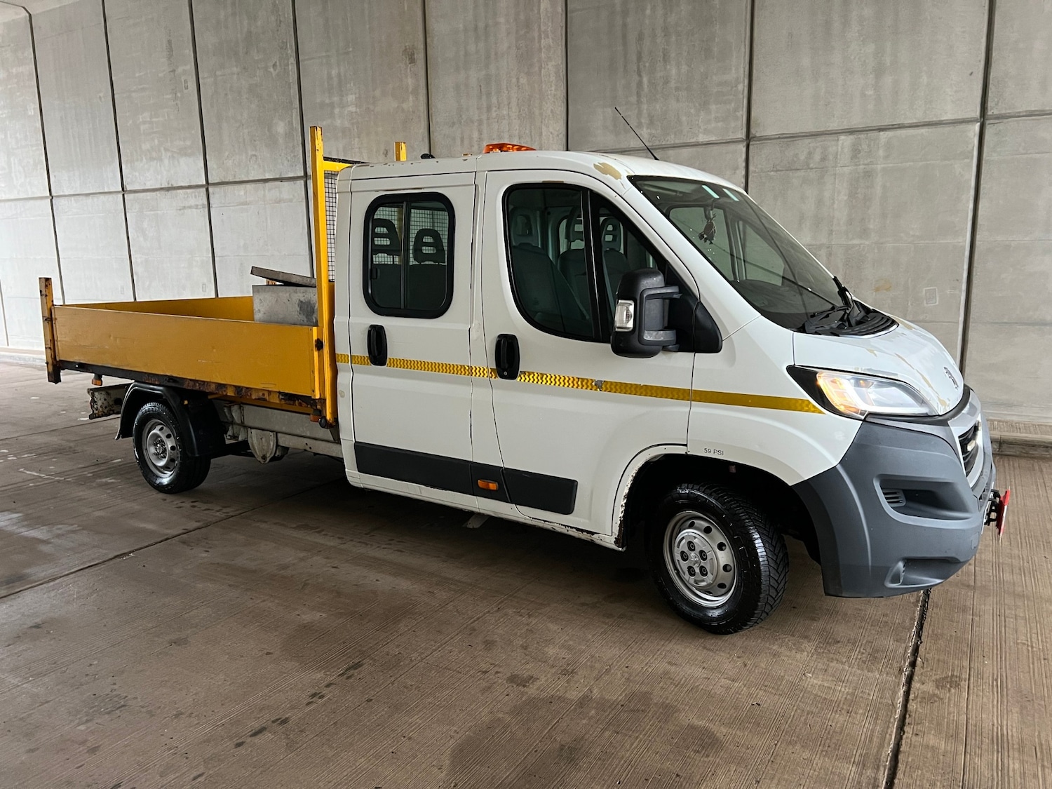 Used Peugeot Boxer 2015 for sale - 77431155: Photo 2
