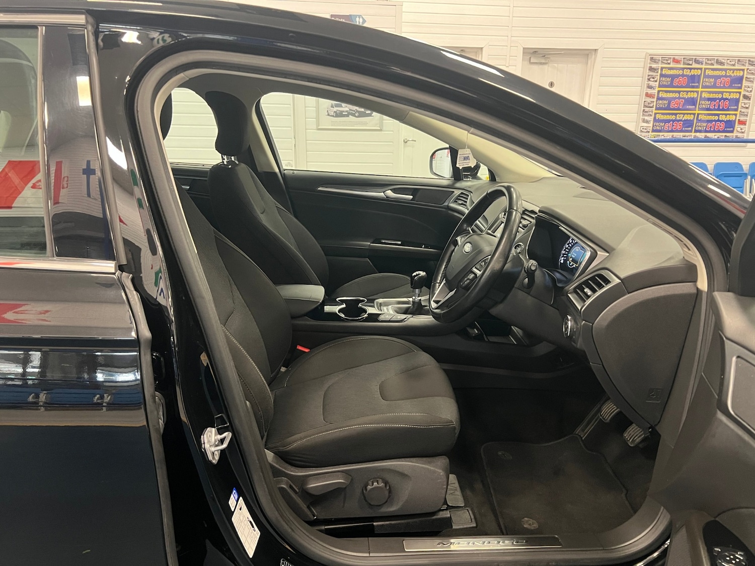 Used Ford Mondeo 2016 for sale - 77984541: Photo 12