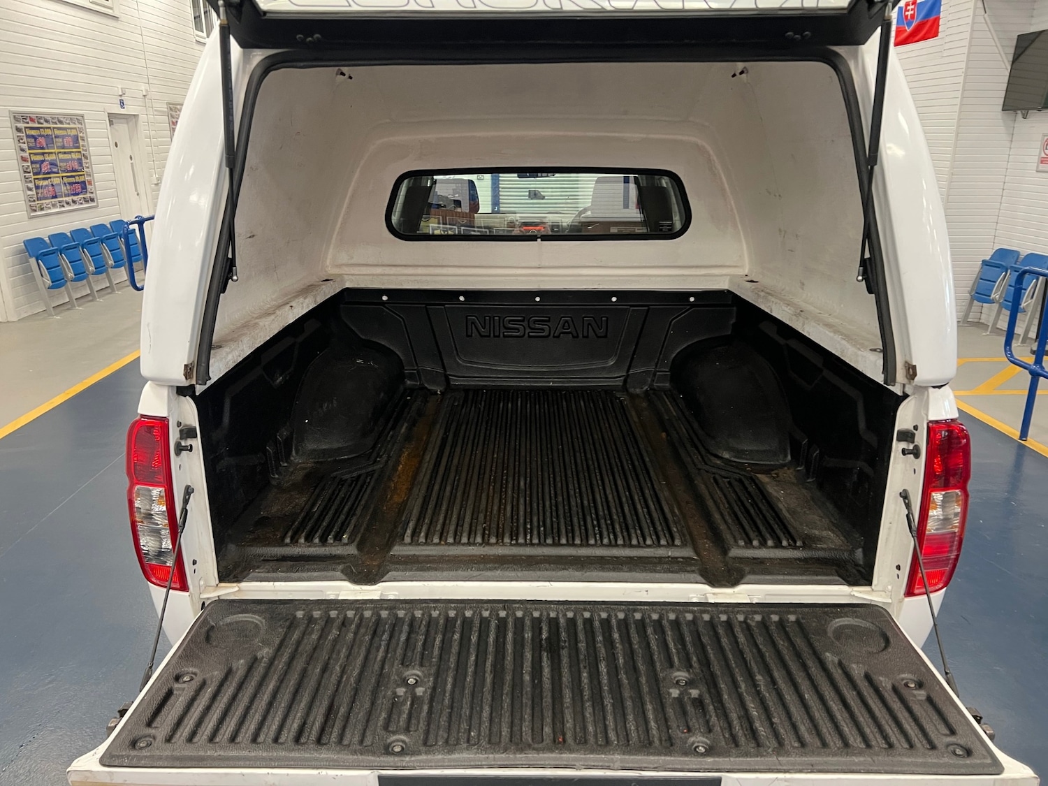 Used Nissan Navara 2014 for sale - 78161830: Photo 10