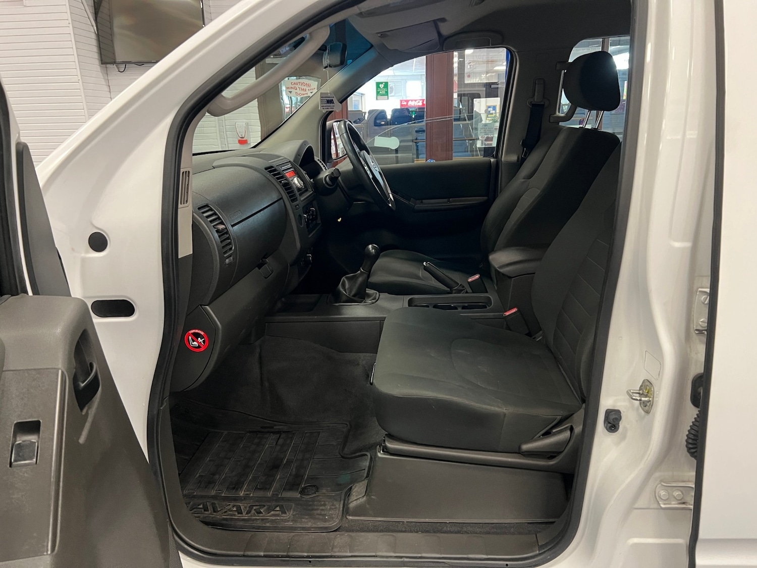 Used Nissan Navara 2014 for sale - 78161830: Photo 13