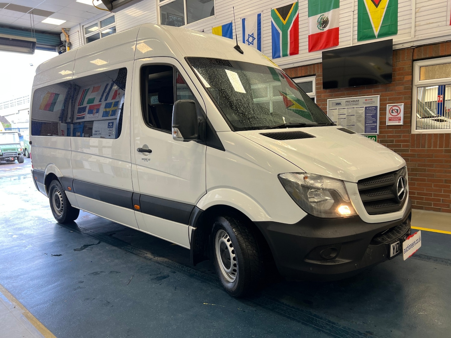 Used Mercedes-Benz Sprinter 2018 for sale - 77323496: Photo 2