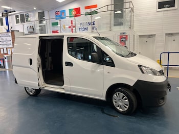 Used Nissan NV200 2017 for sale - 79436970: Photo