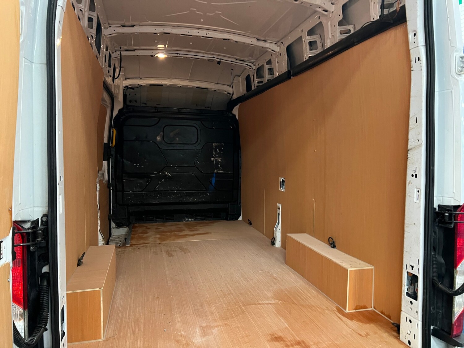 Used Ford Transit 2022 for sale - 76262629: Photo 11