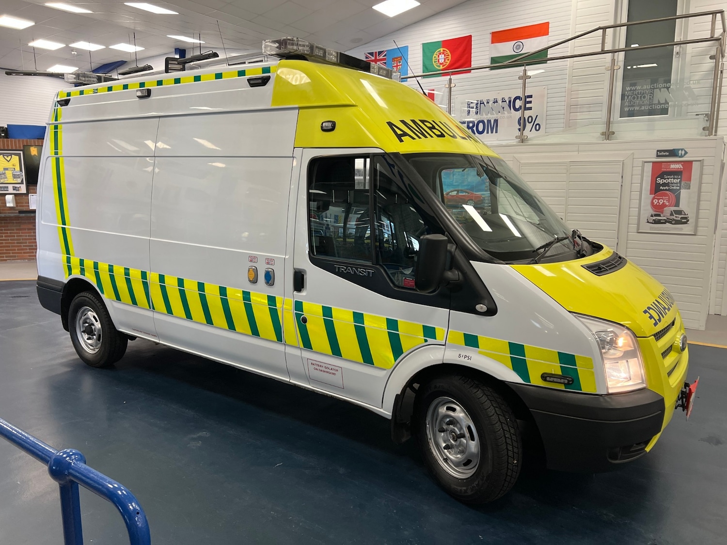 Used Ford Transit 2014 for sale - 77743260: Photo 2