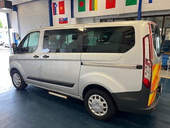 Used Ford Tourneo Custom 2017 for sale - 78668878: Photo
