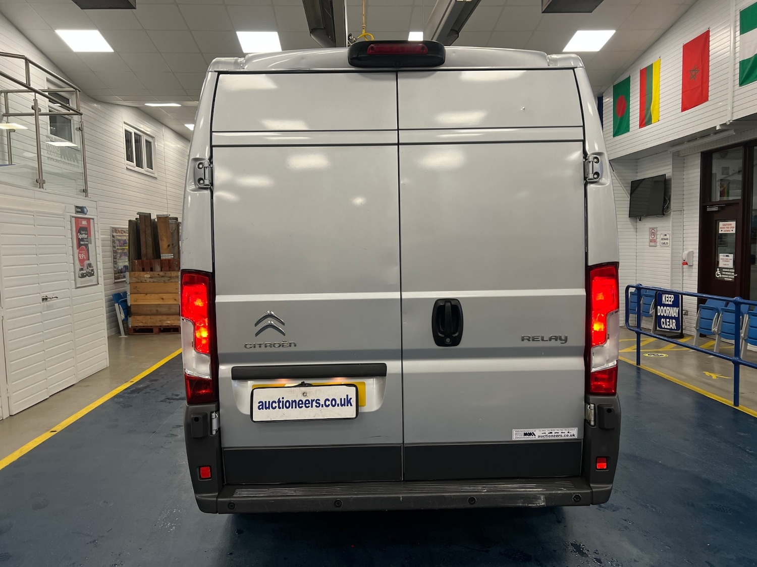 Used Citroen Relay 2017 for sale - 76860542: Photo 10