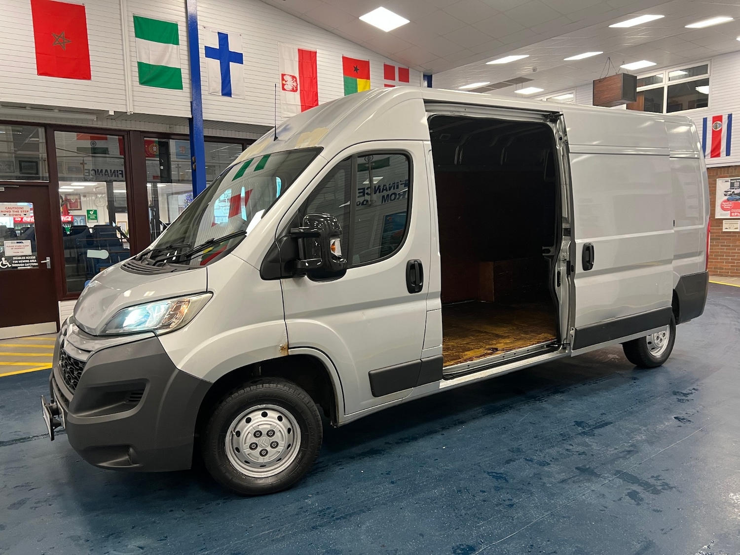 Used Citroen Relay 2017 for sale - 76860542: Photo 6