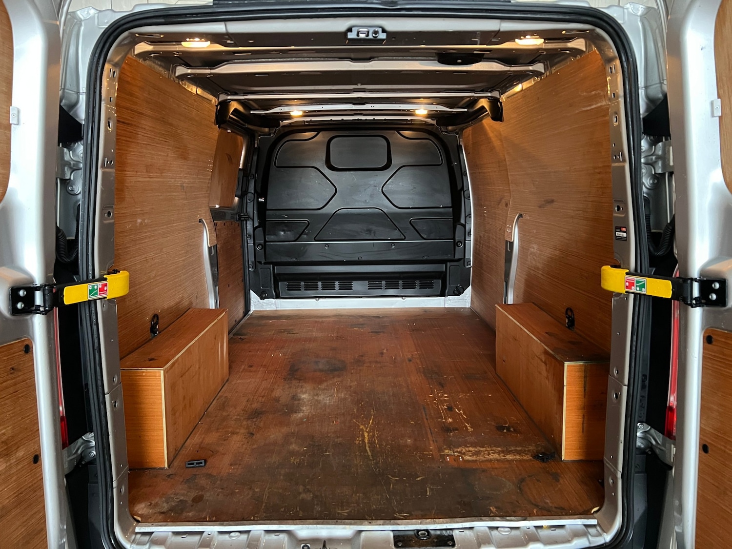 Used Ford Transit Custom 2020 for sale - 77326261: Photo 11