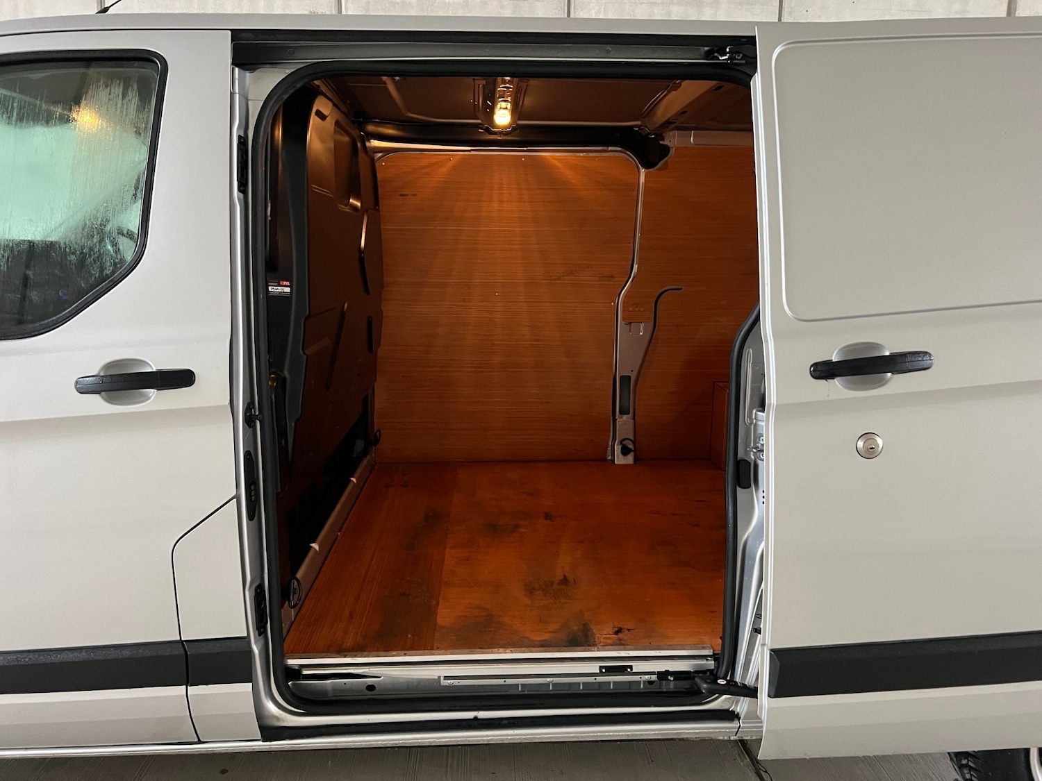 Used Ford Transit Custom 2020 for sale - 77326261: Photo 7