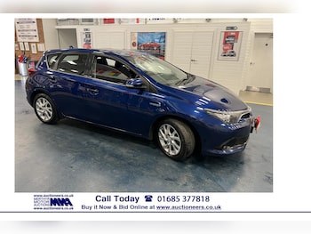 Toyota - Auris