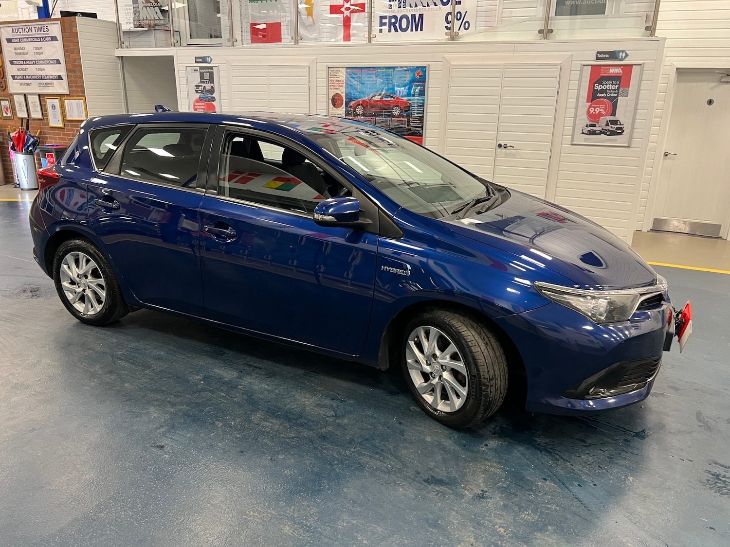 Used Toyota Auris 2016 for sale - 76343995: Photo 2