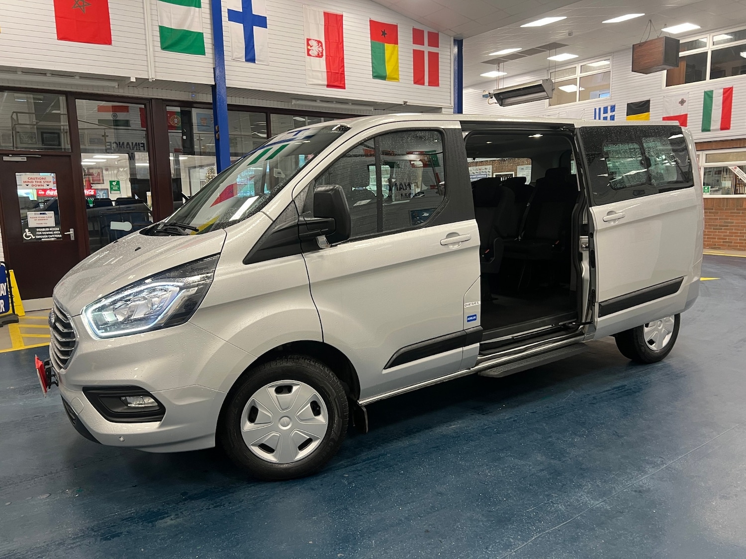 Used Ford Tourneo Custom 2022 for sale - 77124264: Photo 9