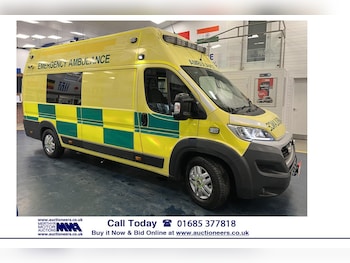 2016 (16) - 42 MAXI 3.0 MULTIJET POWER 180PS AMBULANCE / CAMPER