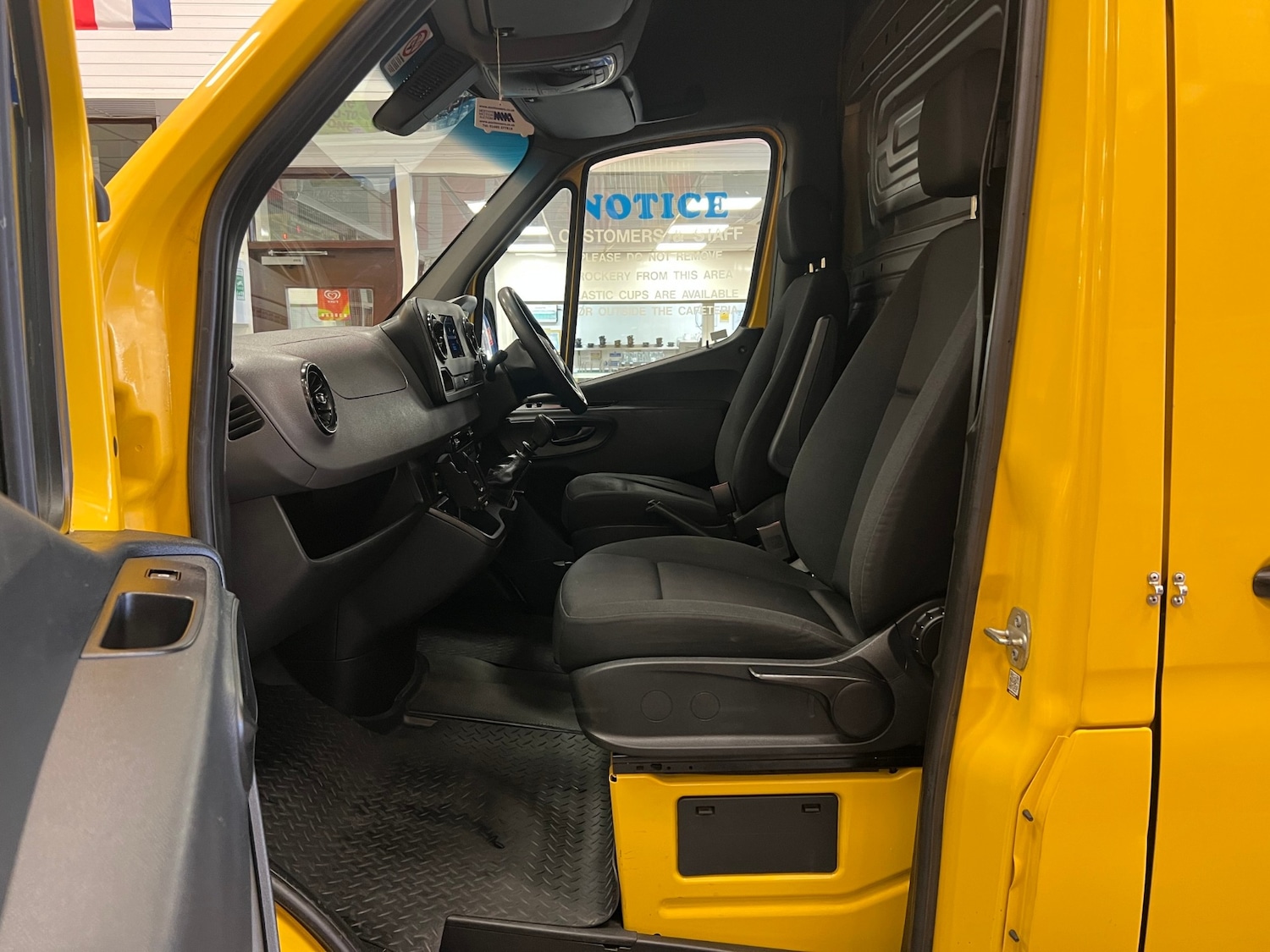 Used Mercedes-Benz Sprinter 2020 for sale - 77930467: Photo 11