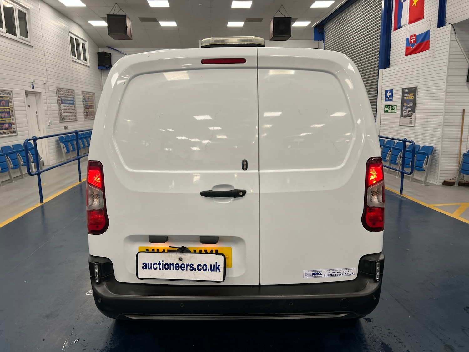 Used Peugeot Partner 2020 for sale - 77715859: Photo 10