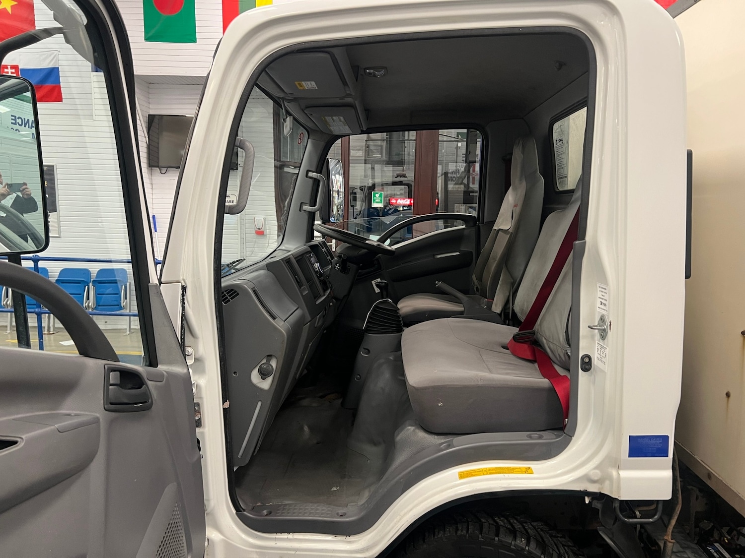 Used Isuzu Other 2016 for sale - 76835080: Photo 19