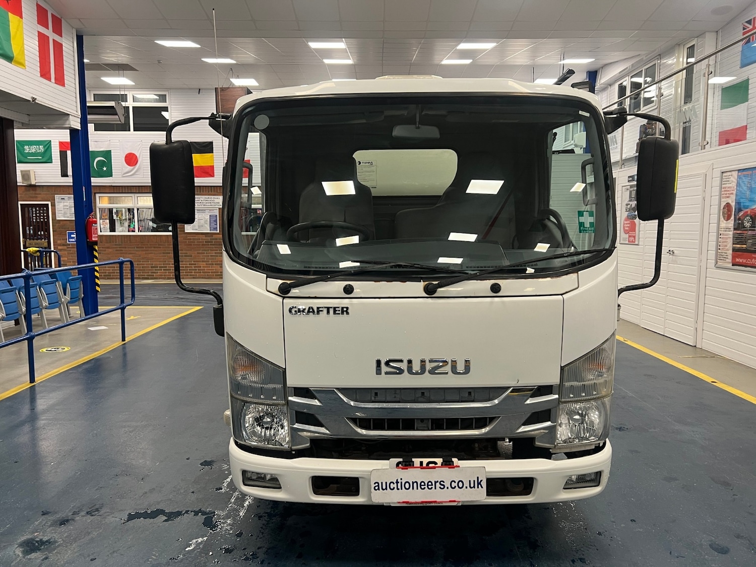 Used Isuzu Other 2016 for sale - 76835080: Photo 6