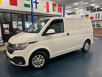 Used Volkswagen Transporter 2024 for sale - 79492209: Photo
