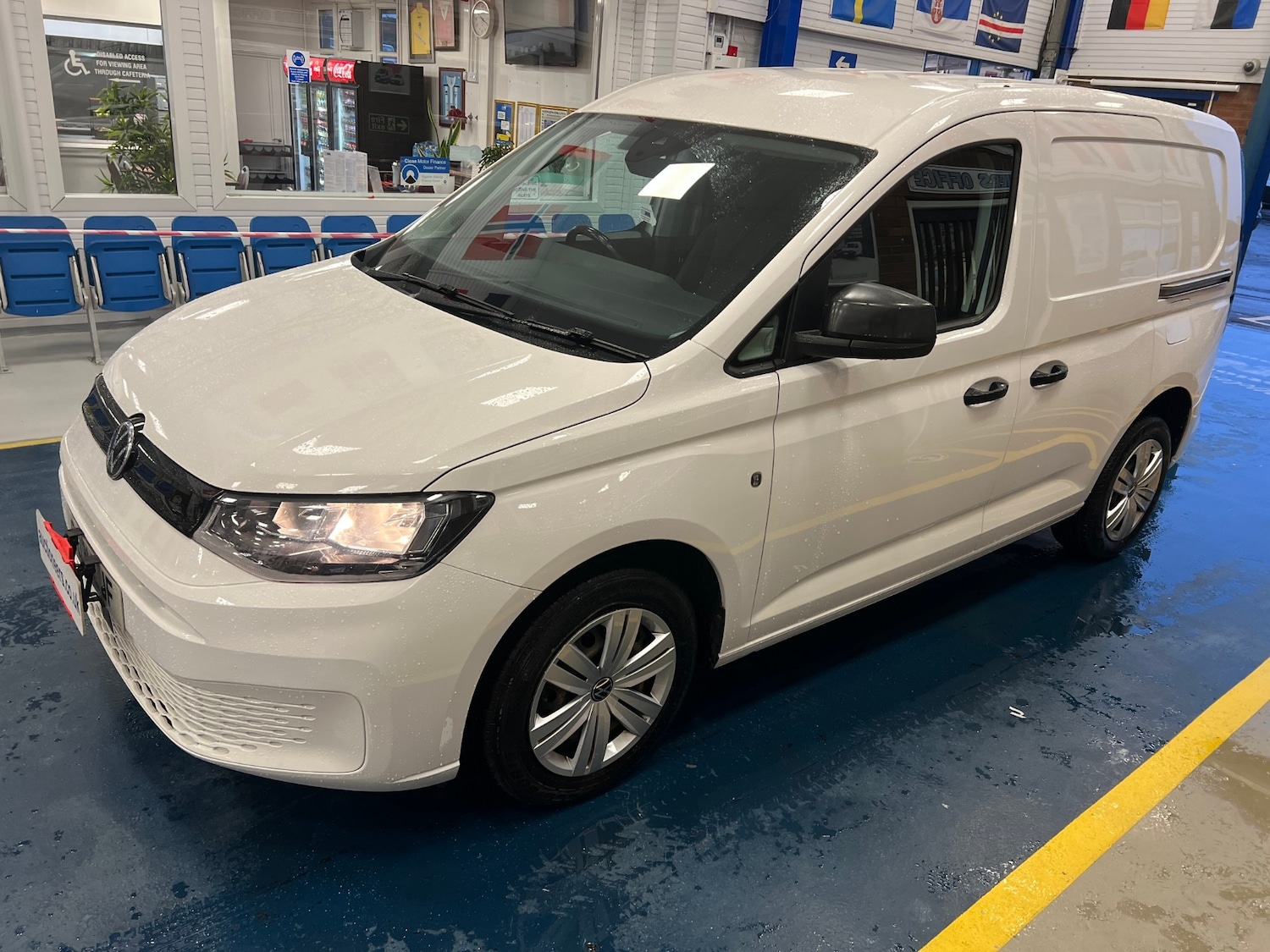Used Volkswagen Caddy 2021 for sale - 77336630: Photo 3