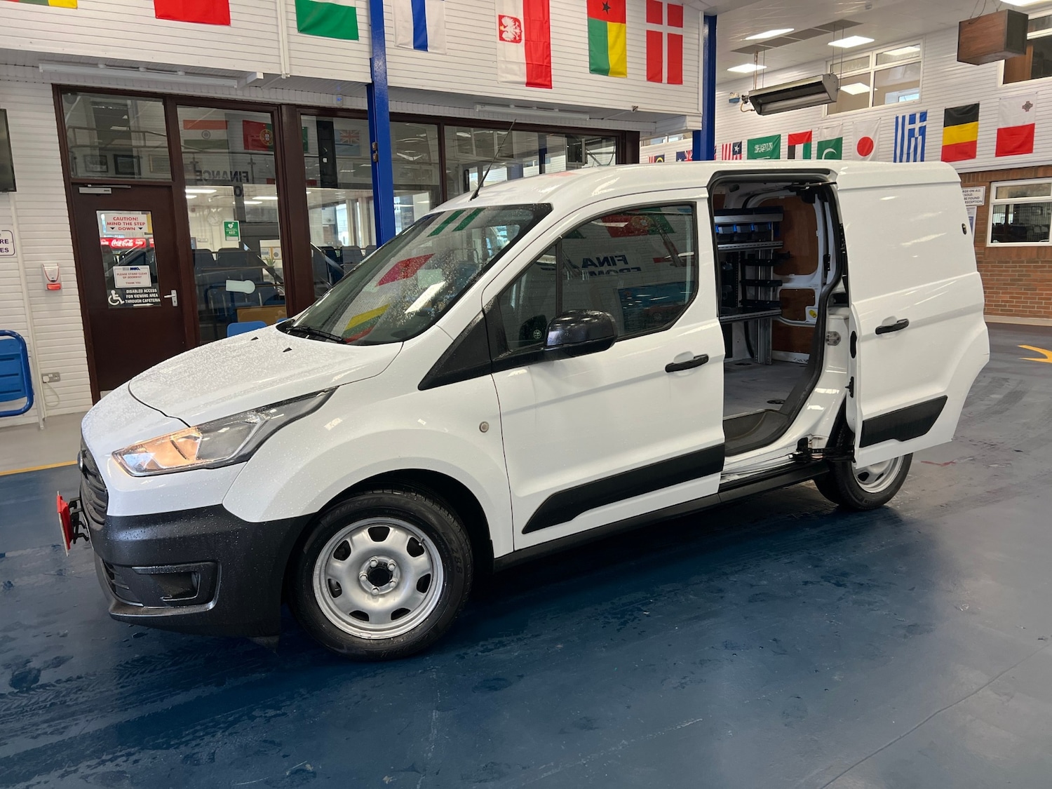 Used Ford Transit Connect 2019 for sale - 77459740: Photo 6