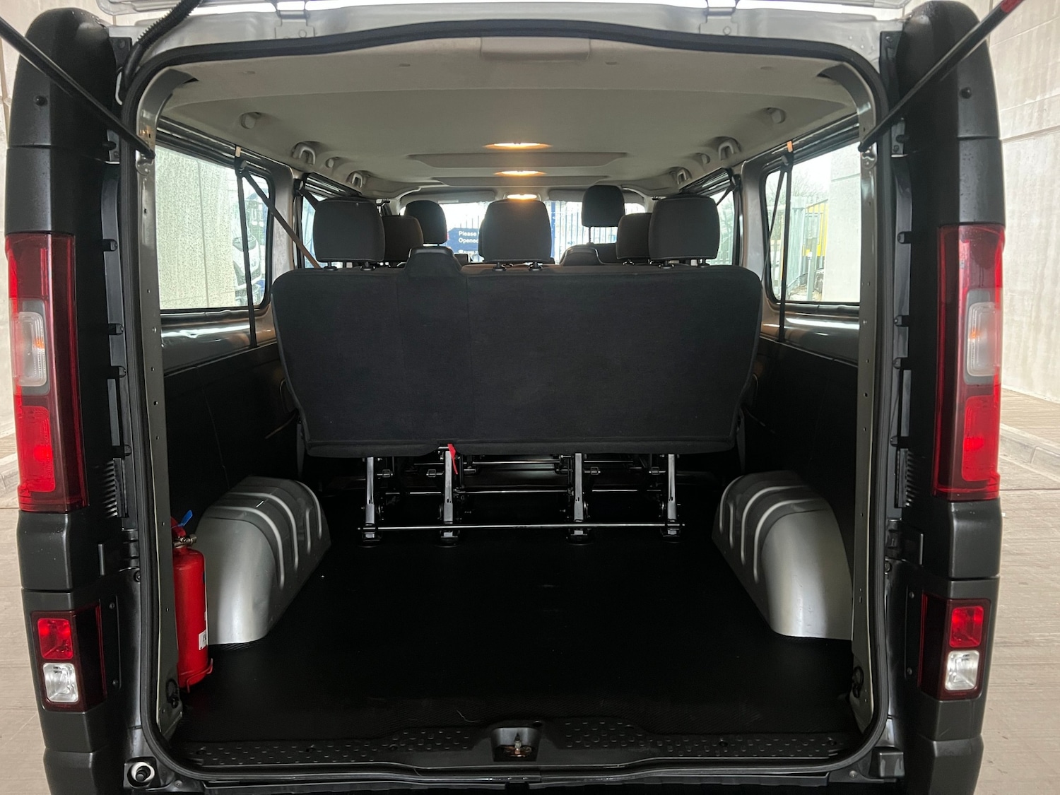 Used Vauxhall Vivaro 2016 for sale - 77375829: Photo 15