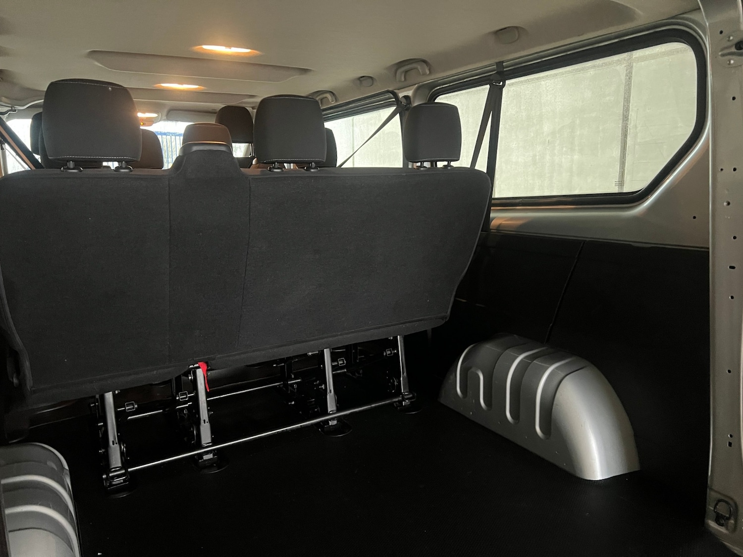 Used Vauxhall Vivaro 2016 for sale - 77375829: Photo 16