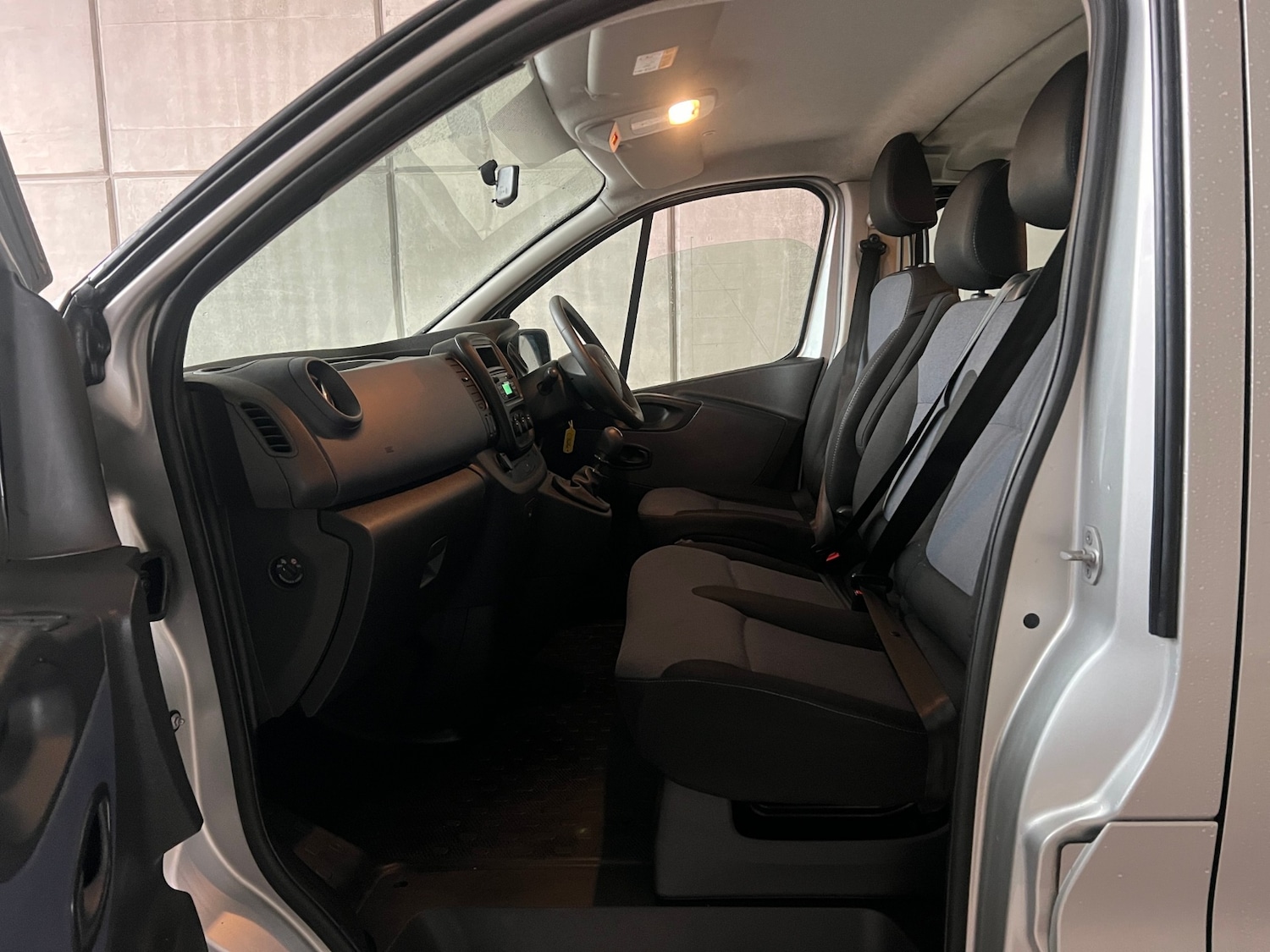 Used Vauxhall Vivaro 2016 for sale - 77375829: Photo 18