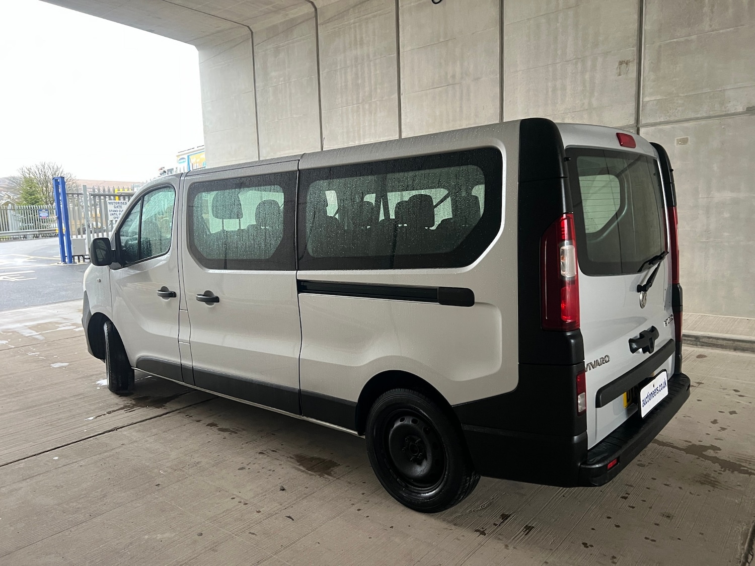 Used Vauxhall Vivaro 2016 for sale - 77375829: Photo 4