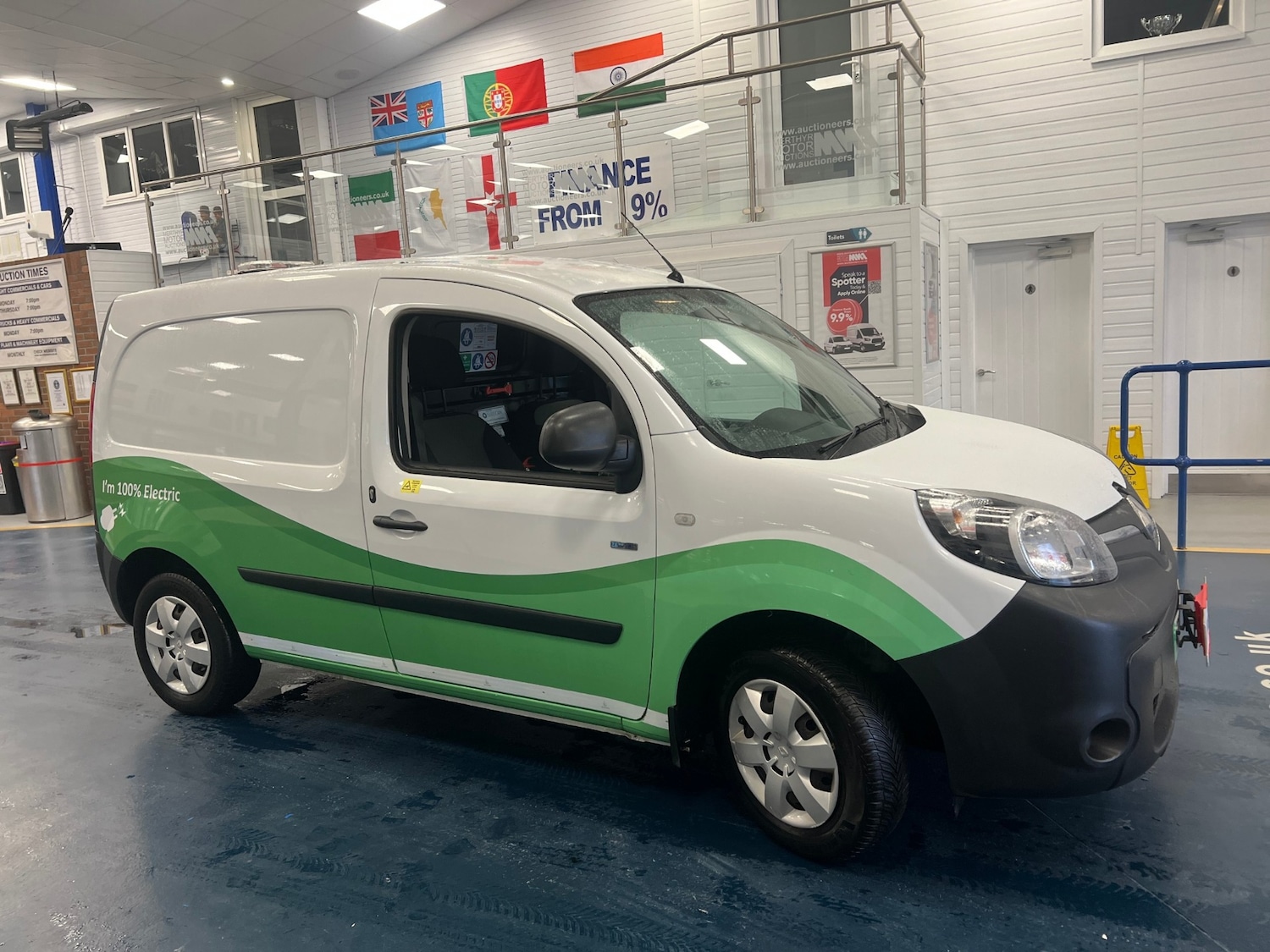 Used Renault Kangoo 2020 for sale - 77592225: Photo 2