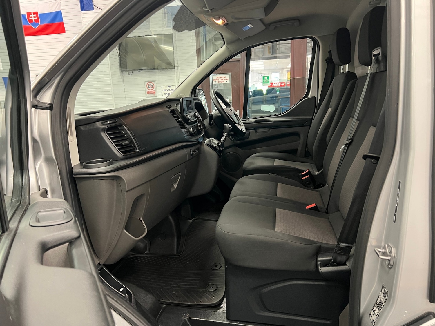Used Ford Transit Custom 2020 for sale - 77801829: Photo 16