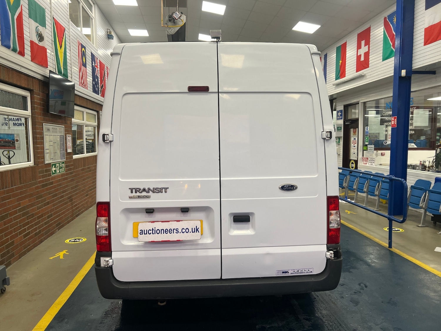 Used Ford Transit 2009 for sale - 77223084: Photo 10