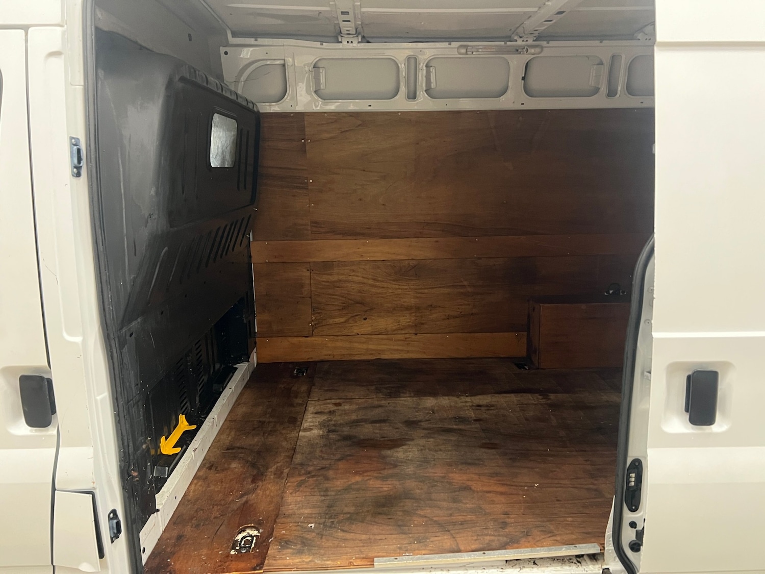 Used Ford Transit 2009 for sale - 77223084: Photo 8