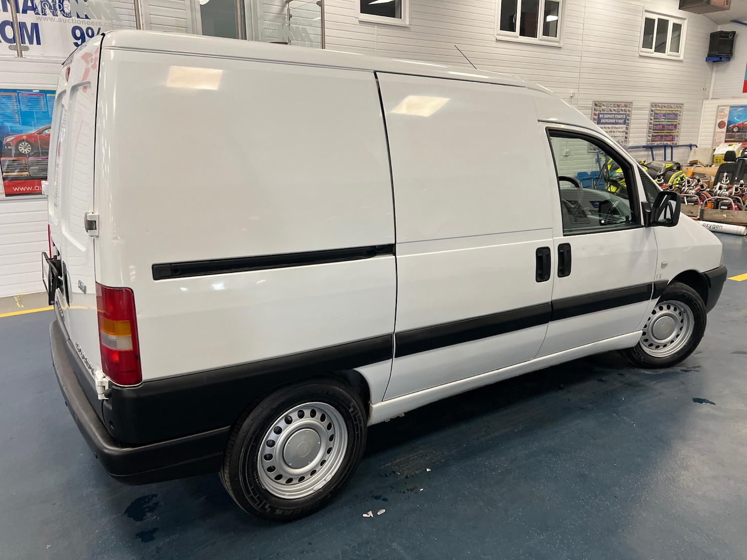 Vehicle 5