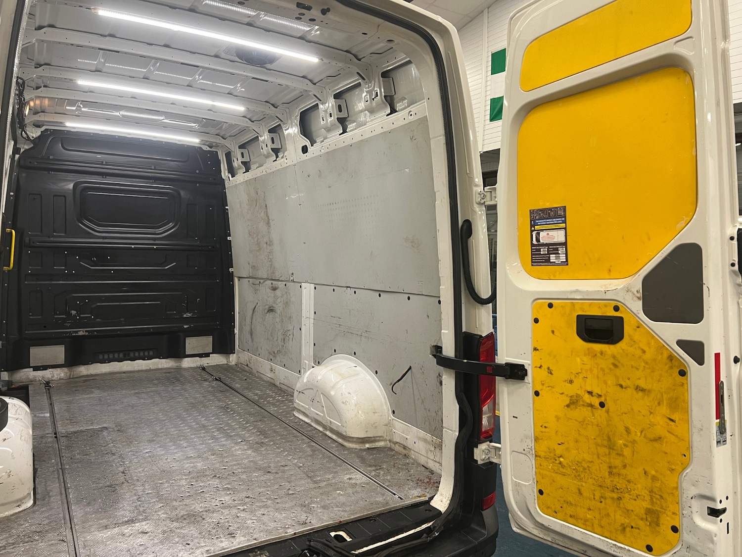 Used Volkswagen Crafter 2019 for sale - 76611183: Photo 11