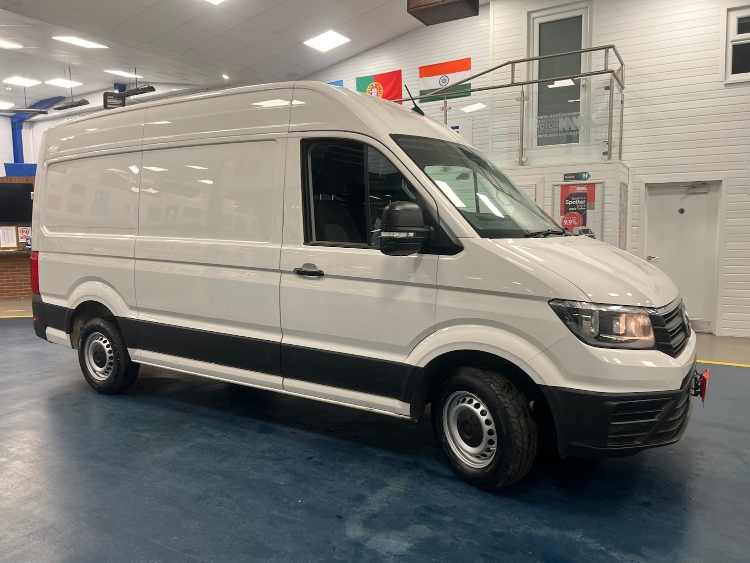 Used Volkswagen Crafter 2019 for sale - 76611183: Photo 2
