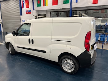 Used Vauxhall Combo 2016 for sale - 78433626: Photo