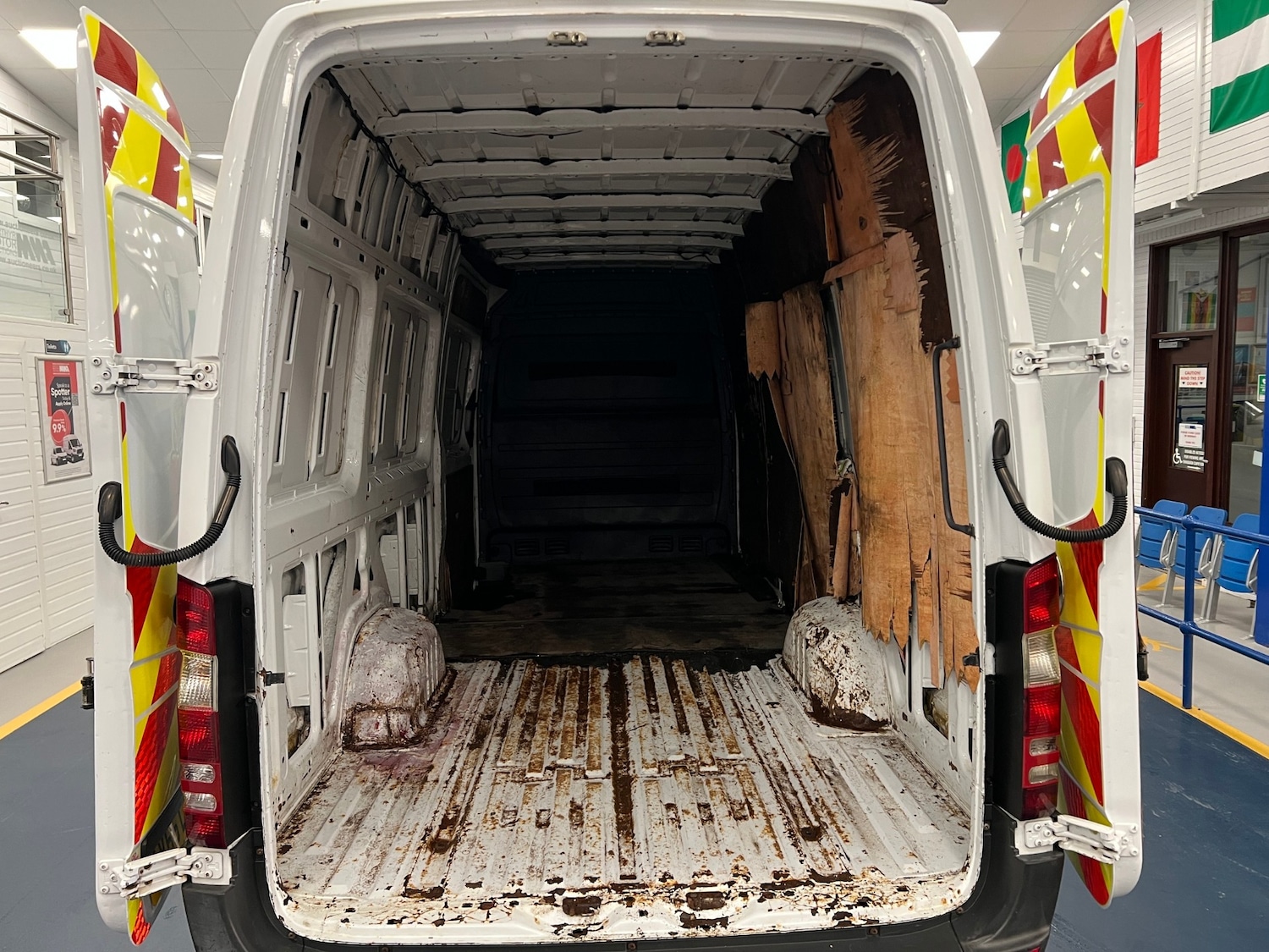 Used Mercedes-Benz Sprinter 2015 for sale - 77528112: Photo 11