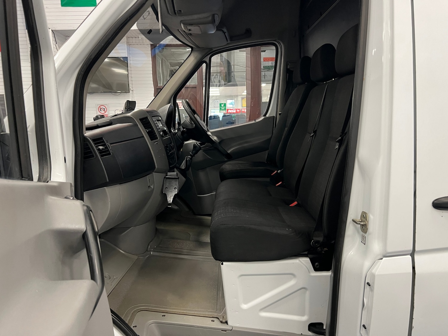 Used Mercedes-Benz Sprinter 2015 for sale - 77528112: Photo 14