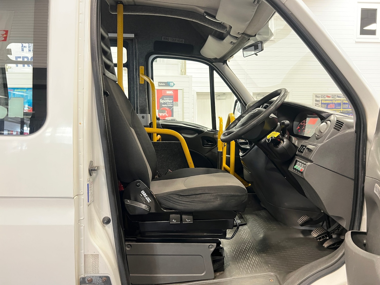 Used Iveco Daily 2013 for sale - 77983592: Photo 16