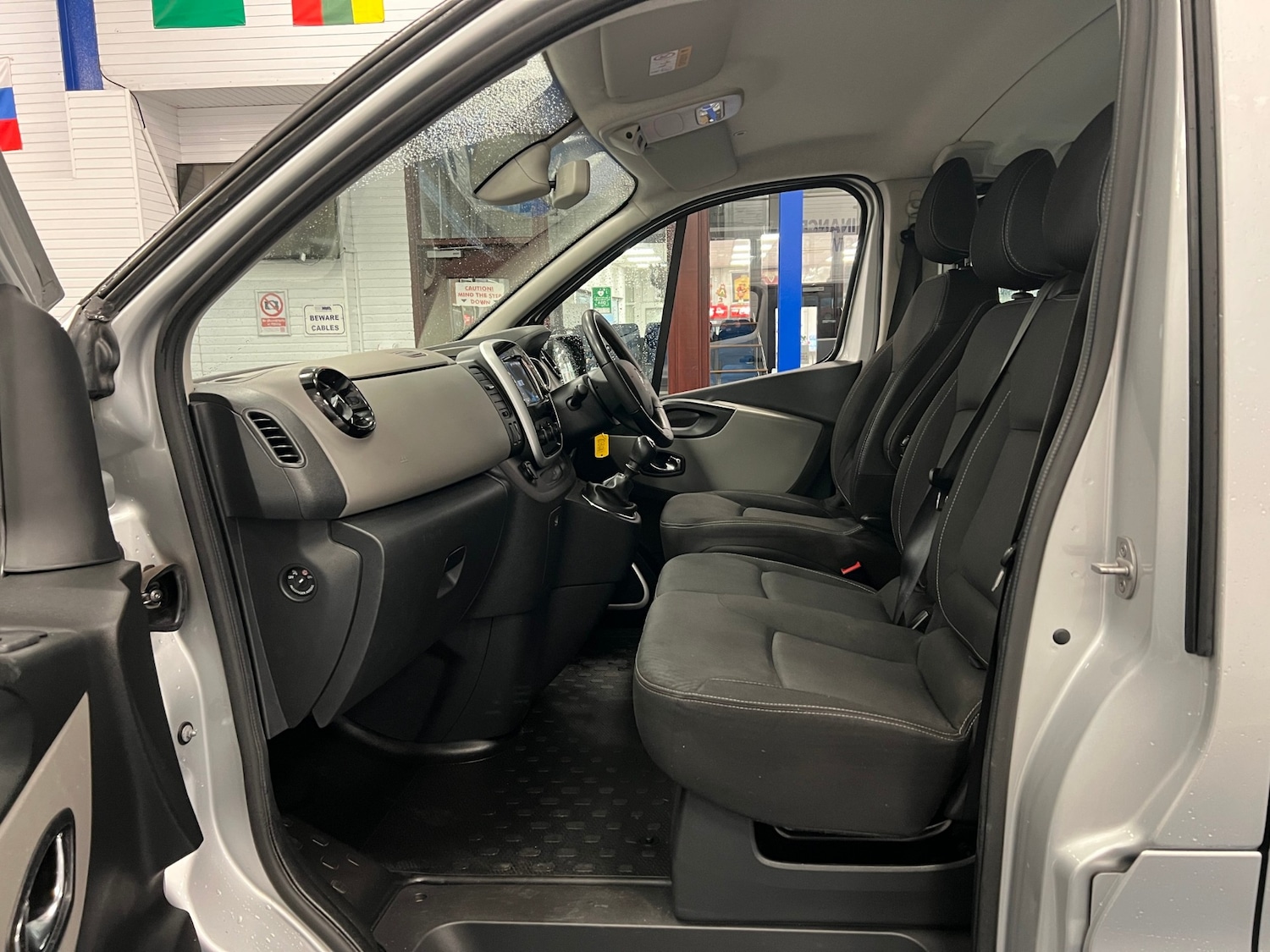 Used Renault Trafic 2019 for sale - 76860144: Photo 18