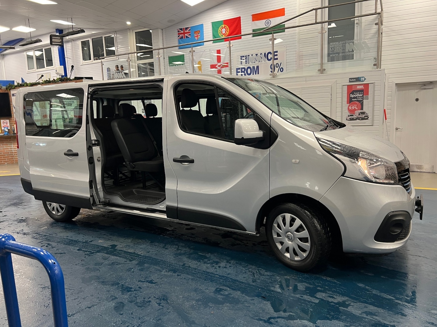 Used Renault Trafic 2019 for sale - 76860144: Photo 6