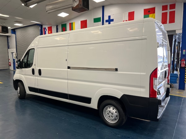 Used Peugeot Boxer 2018 for sale - 74780965: Photo 4