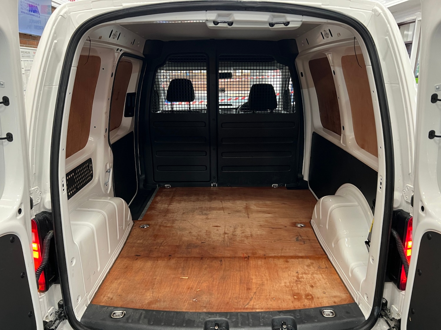 Used Volkswagen Caddy 2016 for sale - 77261986: Photo 10