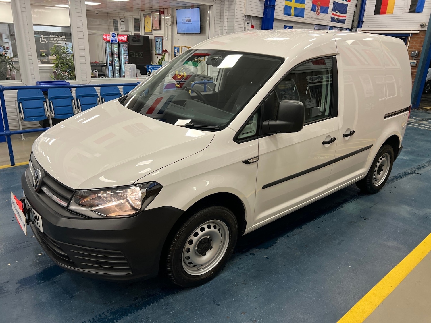 Used Volkswagen Caddy 2016 for sale - 77261986: Photo 3